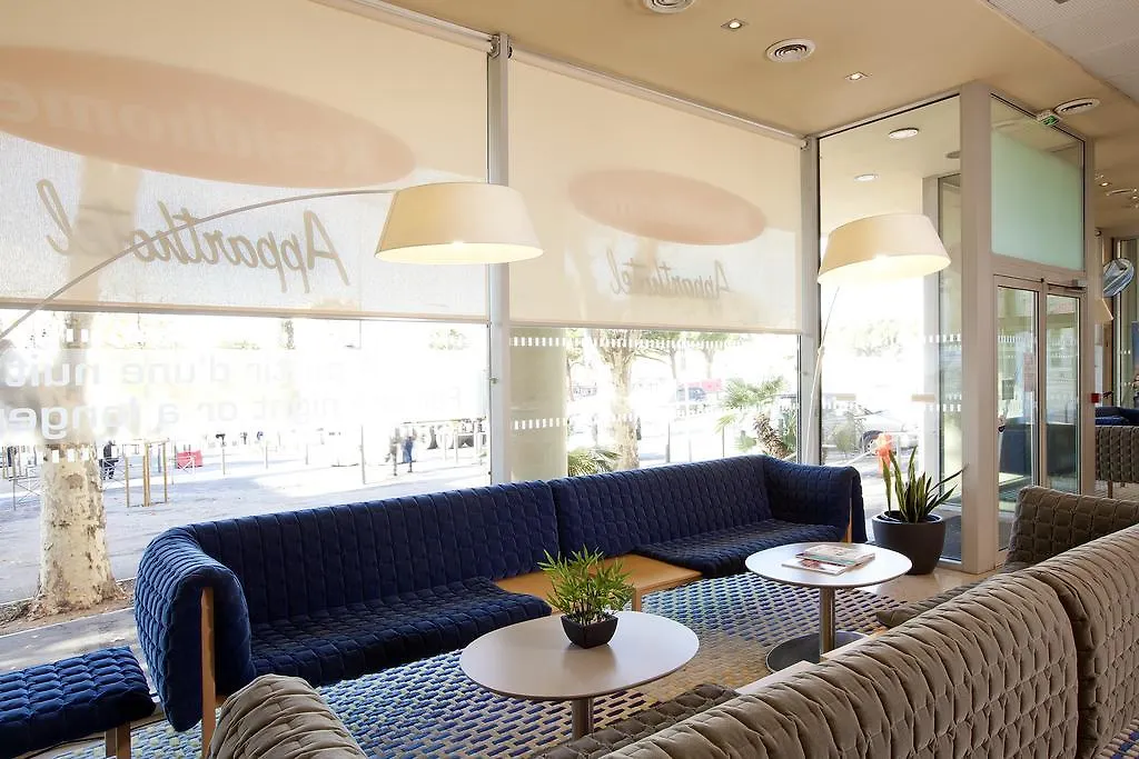 **** Appart hôtel Residhome Marseille France