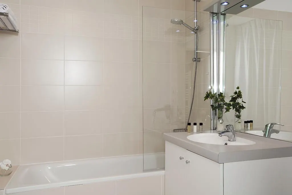 Residhome Marseille 4*,